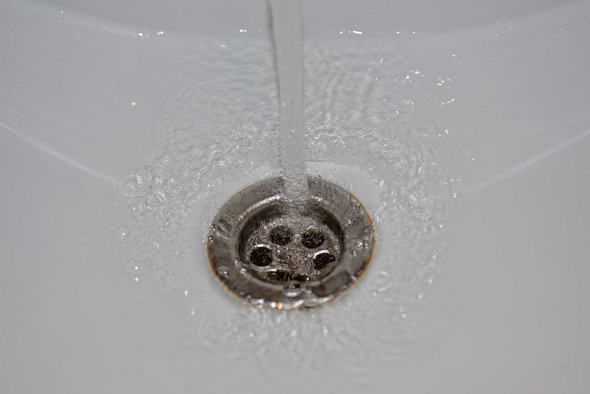 A2B Drains provides services to unblock blocked sinks and drains for properties in Holborn.